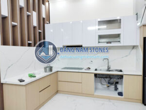Thợ cắt đá mặt bếp Bình Dương